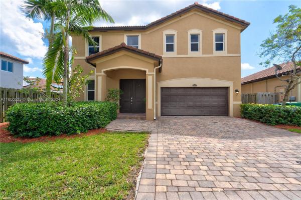 Hemingway Point, 25053 SW 118th Pl, Princeton, Florida 33032, image 2