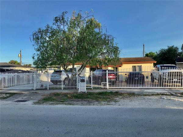 Biscayne River Gardens, 2480 NW 154th St, Miami Gardens, Florida 33054, image 2