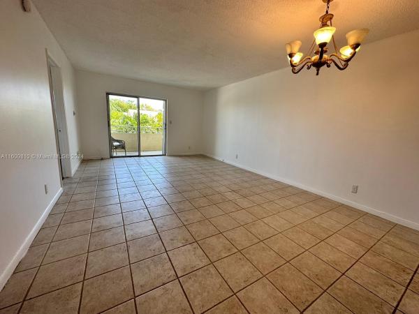 Victoria Park Tower, 900 NE 18th Ave #207, Fort Lauderdale, Florida 33304, image 1