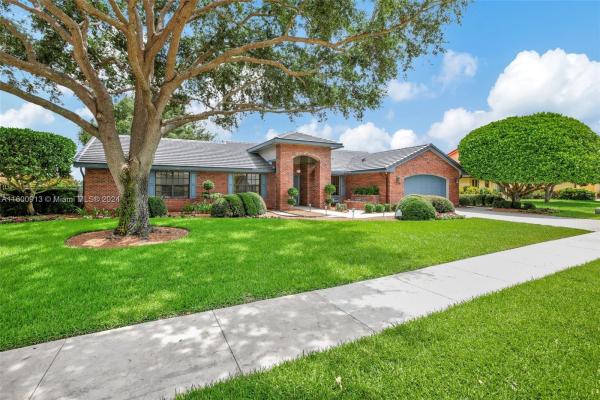 Ridgeview Lake Estates, 10442 SW 18th St, Davie, Florida 33324, image 3
