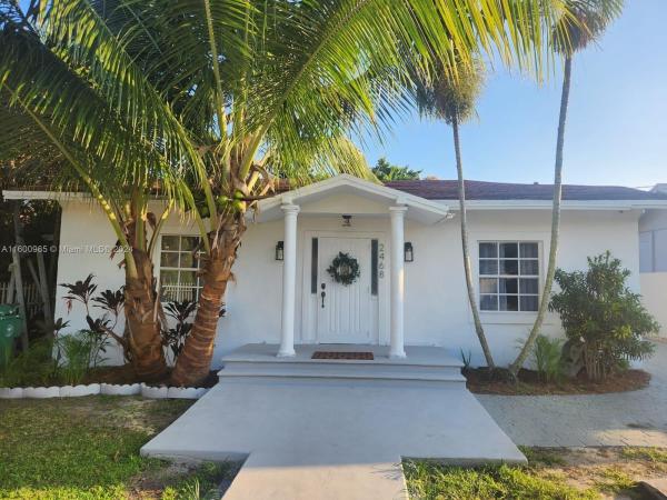 Grapeland, 2468 SW 14th St, Miami, Florida 33145, image 1