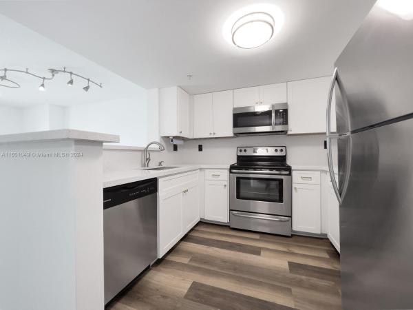 The Aston, 3000 Coral Way #1203, Miami, Florida 33145, image 2