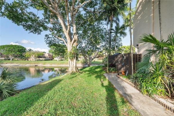 Seven Springs, 6254 Seven Springs Blvd #B, Greenacres, Florida 33463, image 1