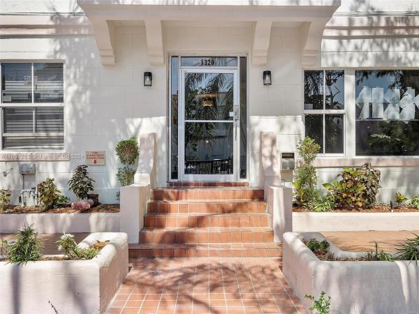 Windsor Plaza, 1320 Drexel Ave #206, Miami Beach, Florida 33139, image 2