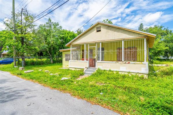 Bullards, 6318 NW 19th Ct, Gladeview, Florida 33147, image 3