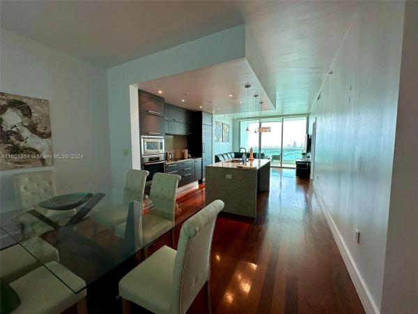 900 Biscayne Bay, 900 Biscayne Blvd #4203, Miami, Florida 33132, image 3