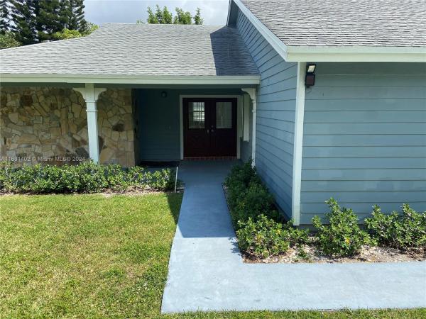 Robin's Run West, 15011 SW 146th St, Country Walk, Florida 33196, image 2