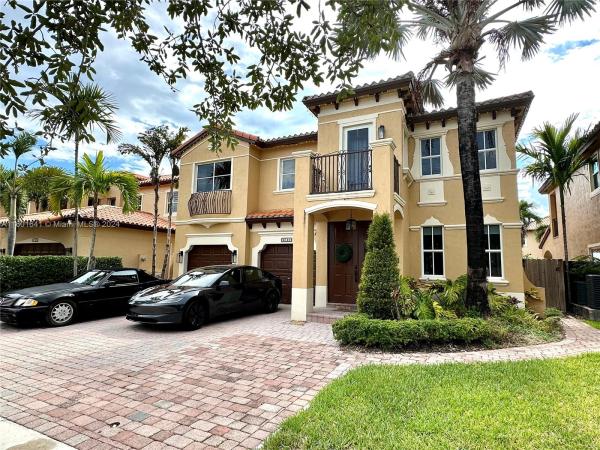 3146 SW 155th Ave, Unincorporated Dade County, Florida 33185, image 2