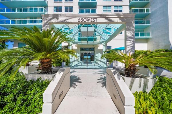 The Floridian, 650 West Ave #3003, Miami Beach, Florida 33139, image 1