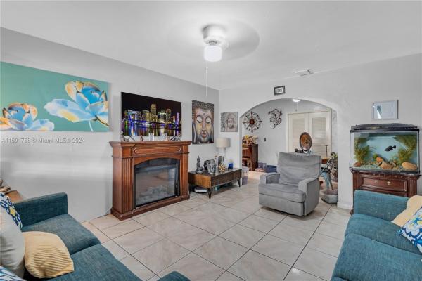 Twelfth Street Manors, 421 NW 34th Ave, Miami, Florida 33125, image 3