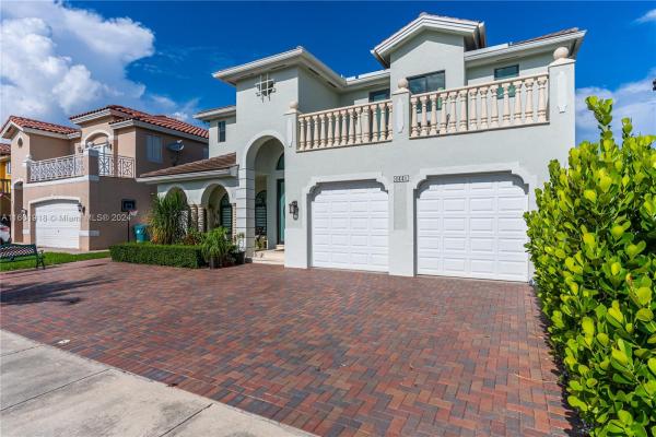 6441 SW 163rd Ct, Unincorporated Dade County, Florida 33193, image 2