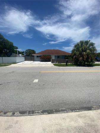 Lake Osborne Heights, 1926 Ramsey Dr, Lake Worth Beach, Florida 33461, image 1