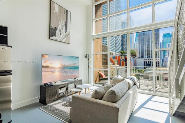 Vizcayne South, 253 NE 2nd St #617, Miami, Florida 33132, image 1