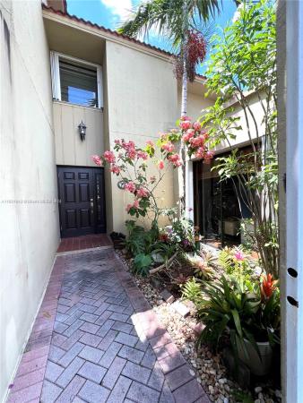 8982 SW 8th Ter #8982, Westchester, Florida 33174, image 2
