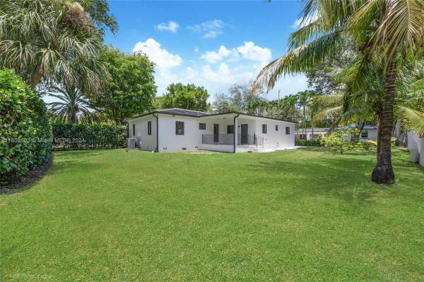 5475 SW 58th Ave, Unincorporated Dade County, Florida 33155, image 3