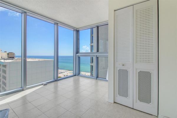 Mirasol Ocean Towers, 2655 Collins Ave #2007, Miami Beach, Florida 33140, image 2