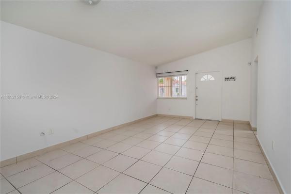 El Prado By The Lake, 6430 W 25th Ln, Hialeah, Florida 33016, image 2