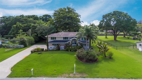 Paradise Farms, 2991 SW 137th Ter, Davie, Florida 33330, image 1