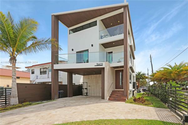 Hollywood Central Beach, 5601 N Ocean Dr, Hollywood, Florida 33019, image 1