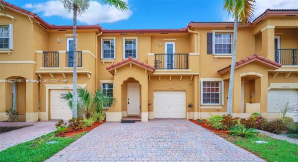 Tuscany Villas West, 12995 SW 132nd Ter, Three Lakes, Florida 33186, image 1
