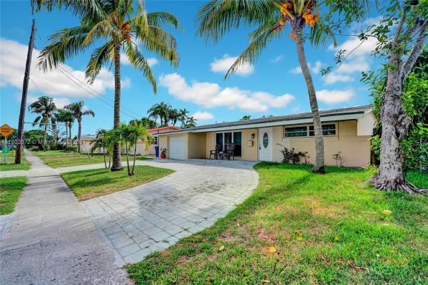 Sunrise Golf Village, 2632 NW 73rd Ave, Sunrise, Florida 33313, image 2
