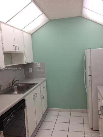 Promenade At Kendale Lakes, 14201 N Kendall Dr #102D, Kendall, Florida 33186, image 3