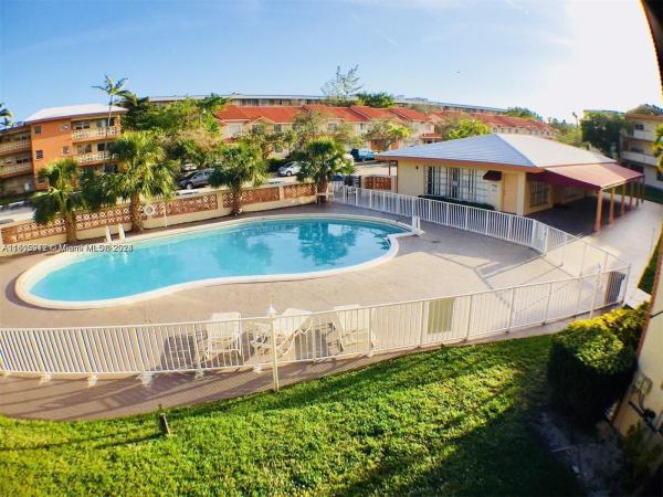 Sutton House, 11855 NE 19th Dr #1, North Miami, Florida 33181, image 1