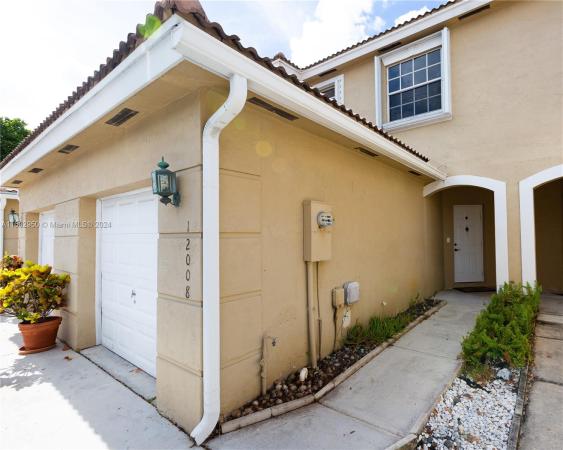 Pelican Pointe, 12008 SW 2nd St #12008, Pembroke Pines, Florida 33025, image 1