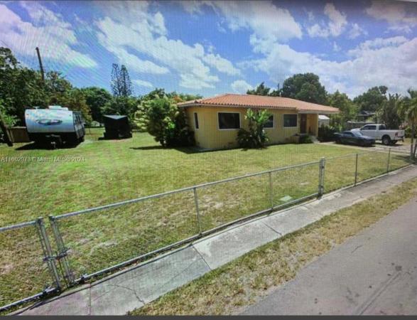 Ulelah, 50 W 53rd St, Hialeah, Florida 33012, image 1