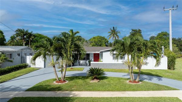 Summertime Isles, 5198 SW 94th Ave, Cooper City, Florida 33328, image 1