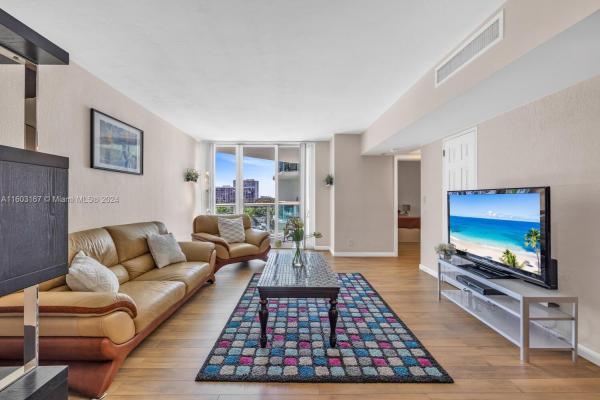 The Tides On Hollywood Beach, 3801 S Ocean Dr #5S, Hollywood, Florida 33019, image 3