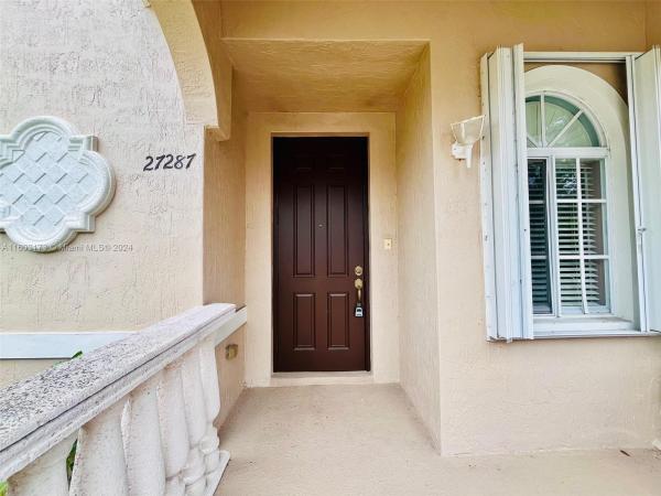 Mandarin Lakes, 27287 SW 143rd Ave #27287, Naranja, Florida 33032, image 3