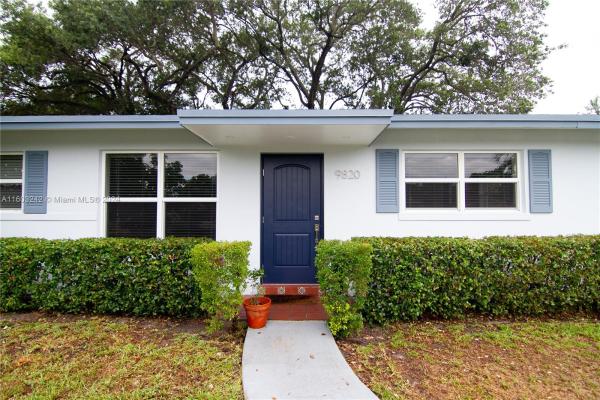 Heftler Homes Sunset Park, 9820 SW 83rd St, Kendall, Florida 33173, image 2