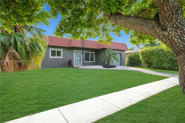Dania Highlands, 204 SE 4th Ter, Dania Beach, Florida 33004, image 1