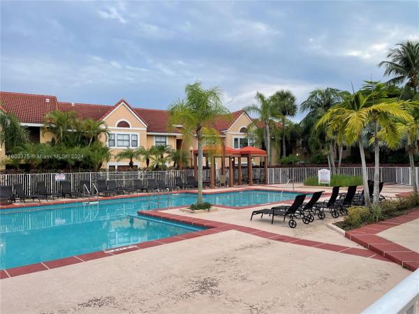 Biscayne Beach Club, 10441 SW 155th Ct #916, The Hammocks, Florida 33196, image 1