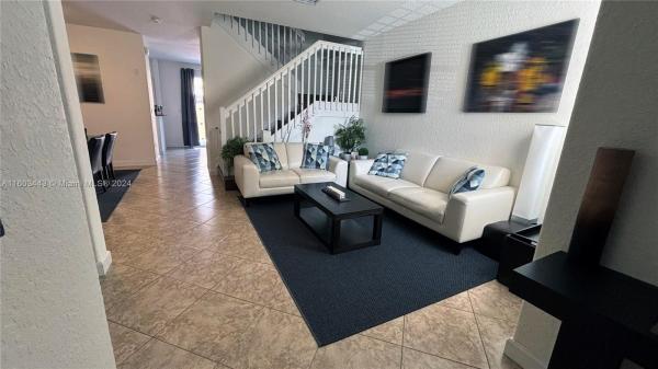 Santorini, 8613 NW 112th Pl #8613, Doral, Florida 33178, image 2