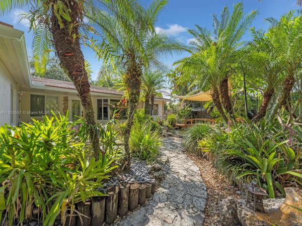 El Tranquilo, 24040 SW 157th Ave, Redland, Florida 33031, image 1