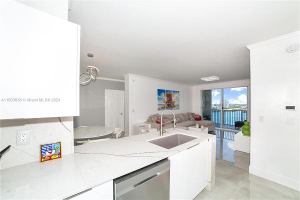 Porto Bellagio, 17150 N Bay Rd #2905, Sunny Isles Beach, Florida 33160, image 2