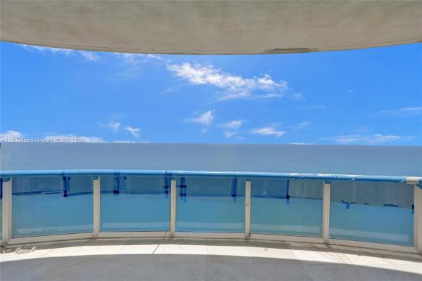 Tdr Tower 3, 15811 Collins Ave #2701, Sunny Isles Beach, Florida 33160, image 1