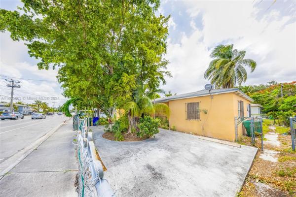 Virginia Park, 351 NE 82nd St, Miami, Florida 33138, image 3