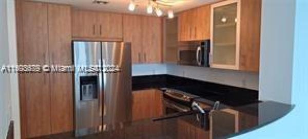 360, 7900 Harbor Island Dr #522, North Bay Village, Florida 33141, image 1