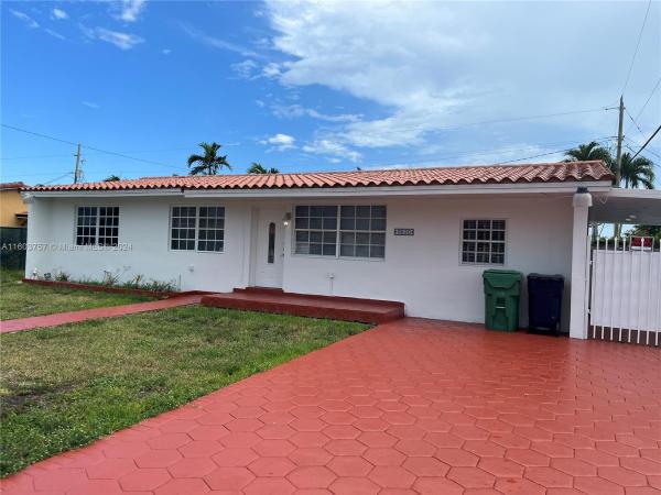 Miller Heights, 9620 SW 45th St, Olympia Heights, Florida 33165, image 1