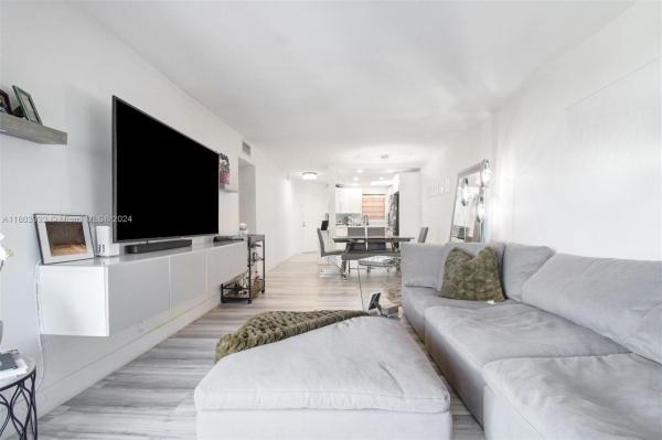 Casa Del Sol, 1750 W 46th St #441, Hialeah, Florida 33012, image 1