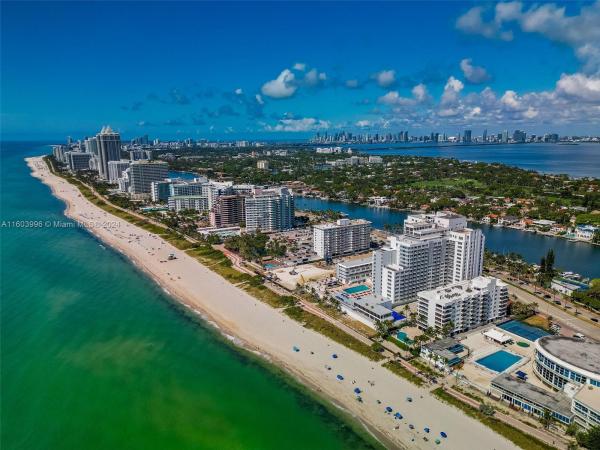 The Carriage House, 5401 Collins Ave #337, Miami Beach, Florida 33140, image 1