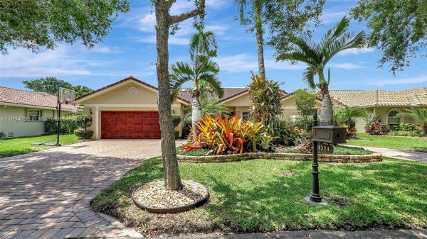 Enclave At Jacaranda Lakes, 9324 NW 10th St, Plantation, Florida 33322, image 1