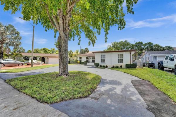 The Knolls, 2613 E Sutton Dr, Miramar, Florida 33025, image 3