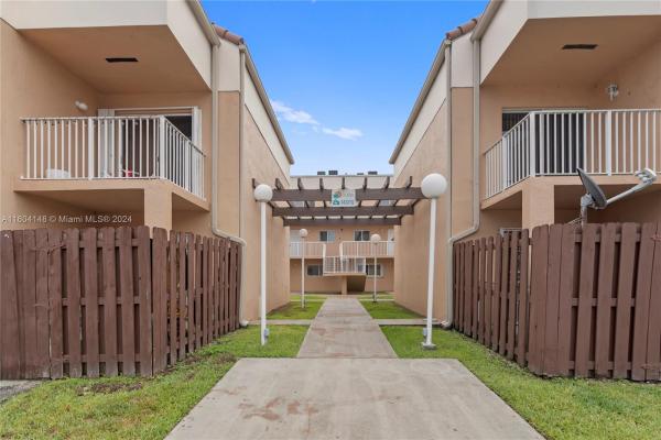 The Seasons Villas & Townhomes, 14919 SW 80th St #212, Kendall, Florida 33193, image 1