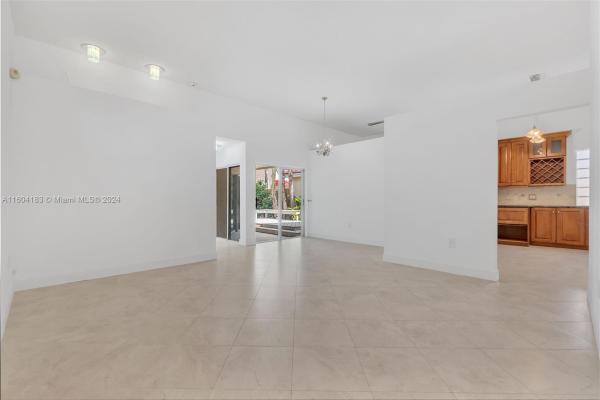 Poinciana At Chestnut Ranch, 7236 SW 114th Pl, Kendall, Florida 33173, image 2