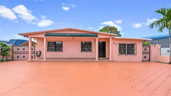 Gratigny Heights, 620 E 61st St, Hialeah, Florida 33013, image 2
