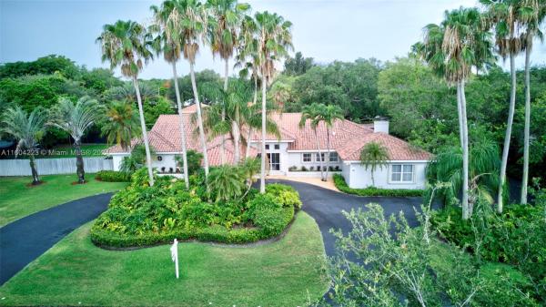 Galloway Glenn Estates, 10400 SW 92nd Ave, Kendall, Florida 33176, image 1